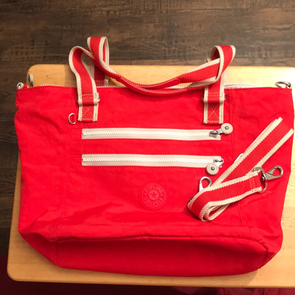 Kipling tote.